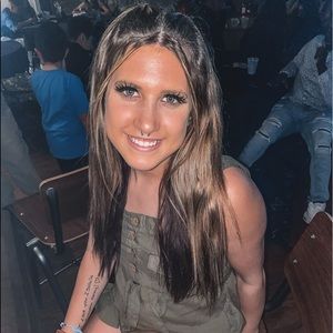 Meet your Posher, Bella